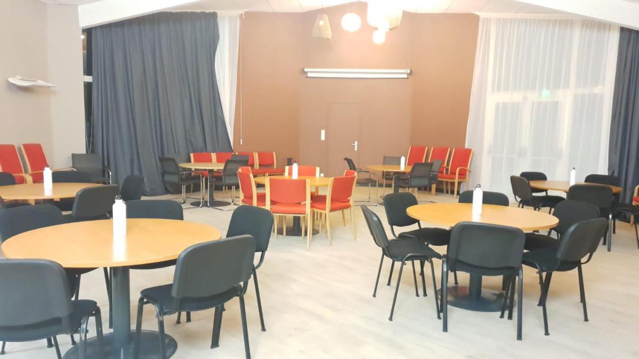 Greet Hotel Castres Saix Saix  Exterior photo